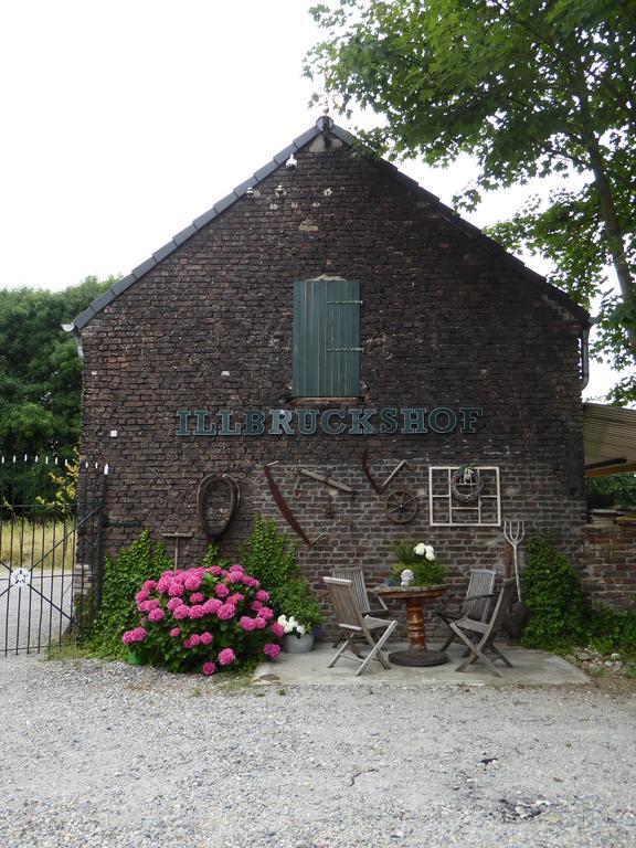 Ferienwohnung Illbruckshof - Ca. 120M² Moers Buitenkant foto